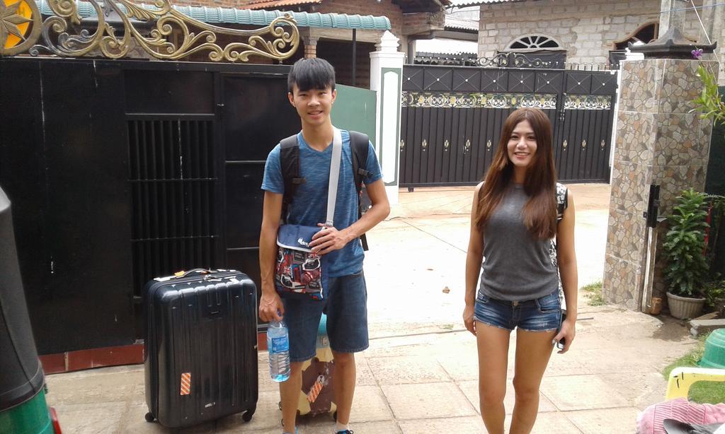 รันดี โฮมสเตย์ เนกอมโบ ภายนอก รูปภาพ
